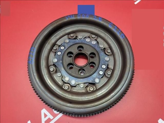 bontott VW GOLF V Kuplung Szett (Szerkezet, Tárcsa)