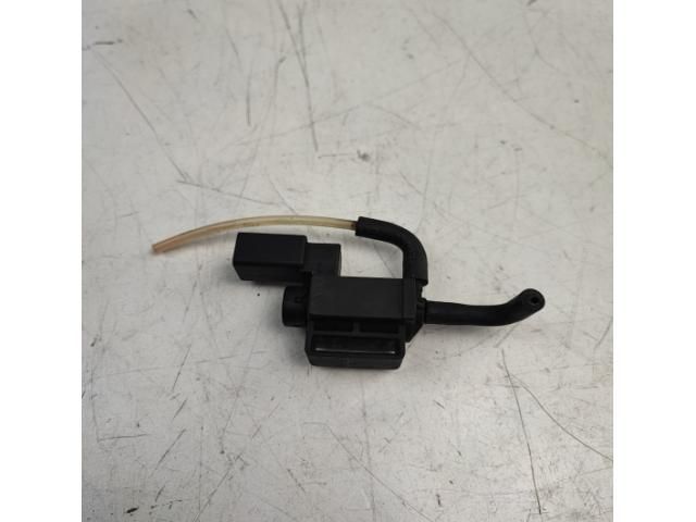 bontott VW GOLF V Lefújószelep