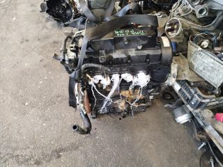 bontott VW GOLF V Motor (Fűzött blokk hengerfejjel)