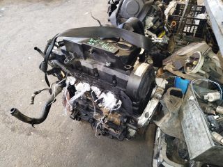 bontott VW GOLF V Motor (Fűzött blokk hengerfejjel)