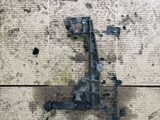 bontott VW GOLF V Motor Tartó Bak (Fém)