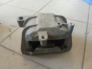 bontott VW GOLF V Motor Tartó Bak (Pozíciófüggetlen)