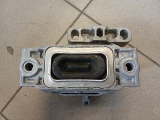 bontott VW GOLF V Motor Tartó Bak (Pozíciófüggetlen)