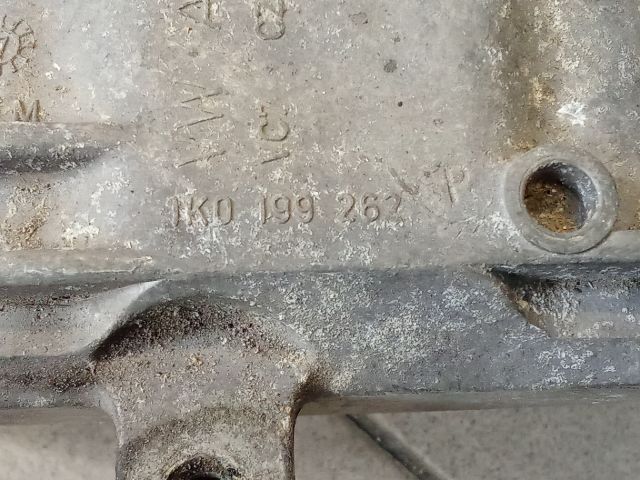 bontott VW GOLF V Motor Tartó Bak (Pozíciófüggetlen)