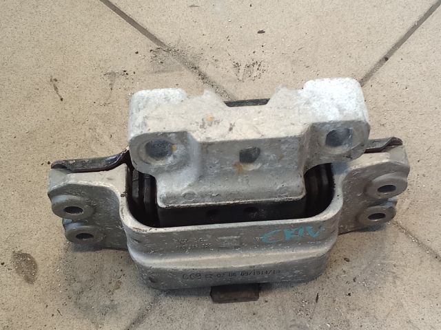 bontott VW GOLF V Motor Tartó Bak (Pozíciófüggetlen)