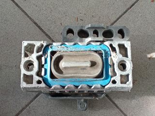 bontott VW GOLF V Motor Tartó Bak (Pozíciófüggetlen)