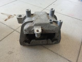 bontott VW GOLF V Motor Tartó Bak (Pozíciófüggetlen)