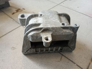 bontott VW GOLF V Motor Tartó Bak (Pozíciófüggetlen)