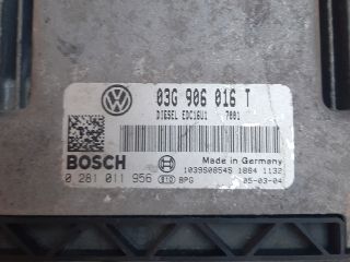bontott VW GOLF V Motorvezérlő