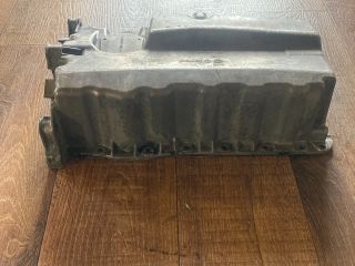 bontott VW GOLF V Olajteknő