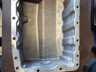 bontott VW GOLF V Olajteknő