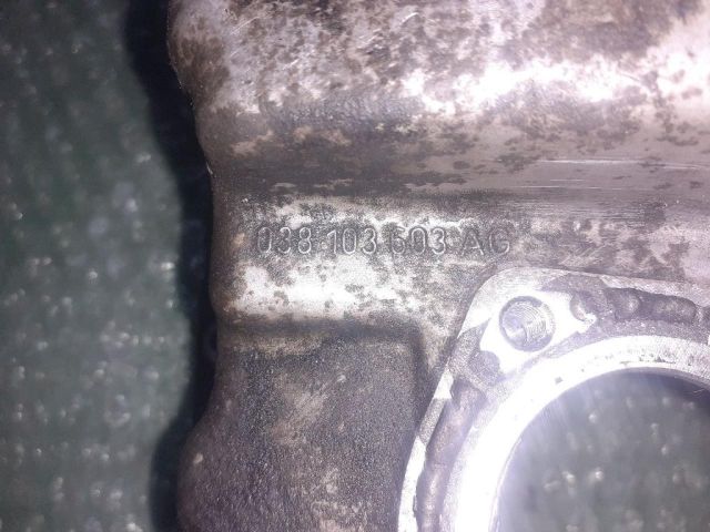 bontott VW GOLF V Olajteknő