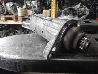 bontott VW GOLF V Önindító