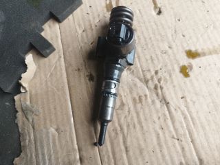 bontott VW GOLF V Porlasztó (1 db)