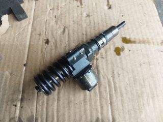 bontott VW GOLF V Porlasztó (1 db)