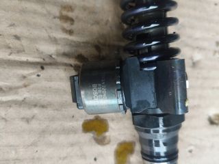 bontott VW GOLF V Porlasztó (1 db)