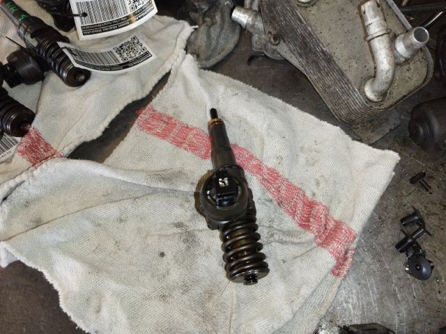 bontott VW GOLF V Porlasztó (1 db)