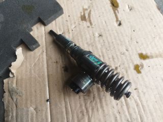 bontott VW GOLF V Porlasztó (1 db)