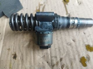 bontott VW GOLF V Porlasztó (1 db)