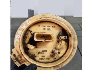 bontott VW GOLF V Üzemanyag Szivattyú