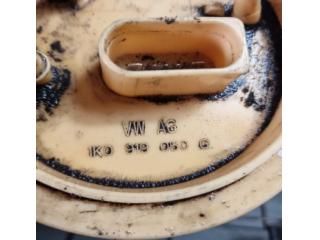 bontott VW GOLF V Üzemanyag Szivattyú