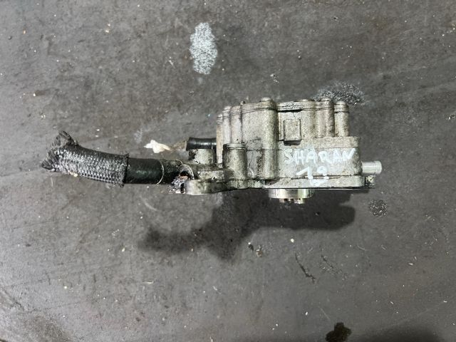 bontott VW GOLF V Vákumpumpa