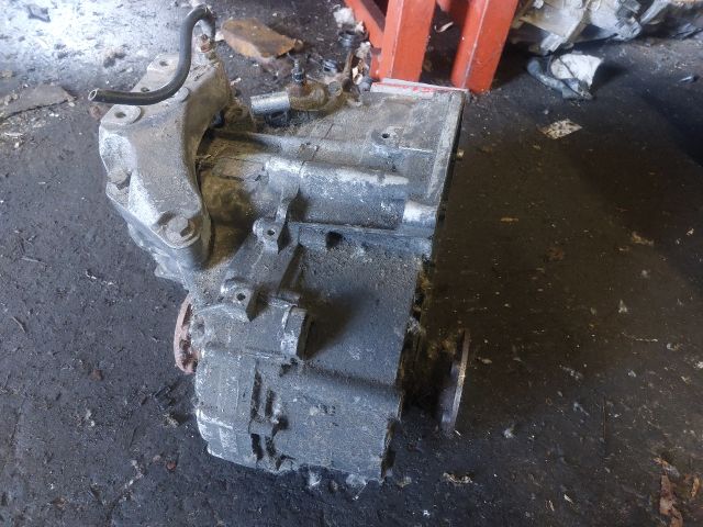 bontott VW GOLF V Váltó (Mechanikus)