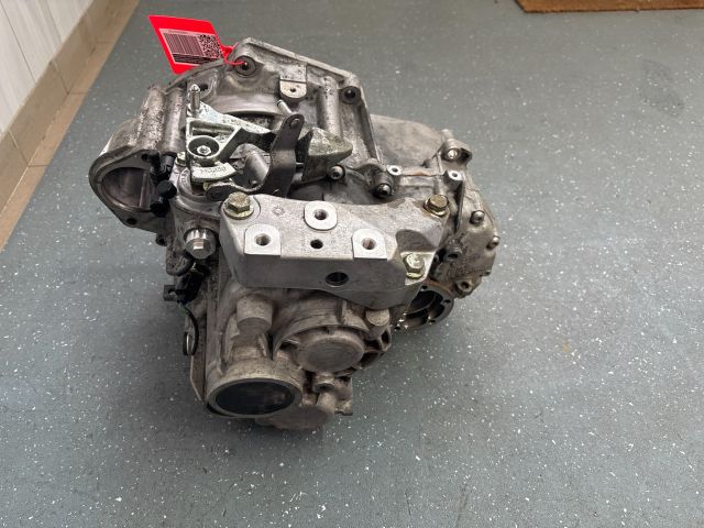 bontott VW GOLF V Váltó (Mechanikus)