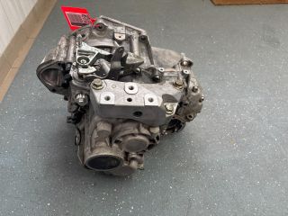 bontott VW GOLF V Váltó (Mechanikus)