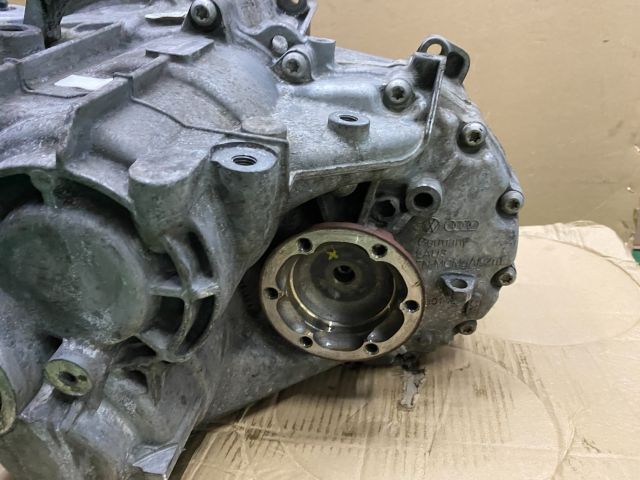 bontott VW GOLF V Váltó (Mechanikus)