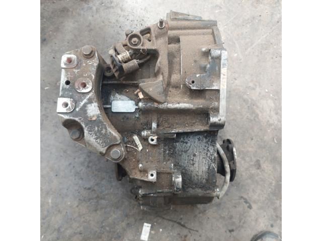 bontott VW GOLF V Váltó (Mechanikus)