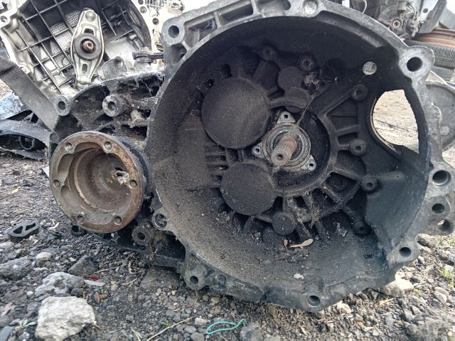 bontott VW GOLF V Váltó (Mechanikus)