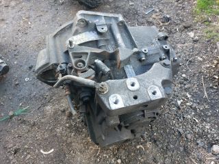 bontott VW GOLF V Váltó (Mechanikus)