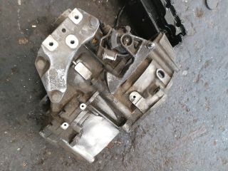 bontott VW GOLF V Váltó (Mechanikus)