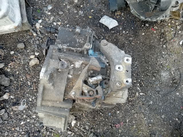 bontott VW GOLF V Váltó (Mechanikus)