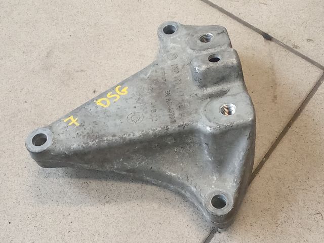 bontott VW GOLF V Váltó Tartó Bak (Pozíciófüggetlen)