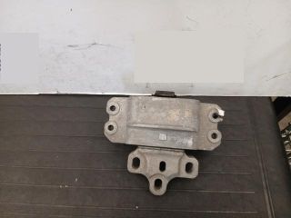 bontott VW GOLF V Váltó Tartó Bak (Pozíciófüggetlen)