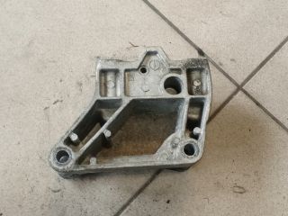 bontott VW GOLF V Váltó Tartó Bak (Pozíciófüggetlen)