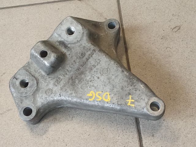 bontott VW GOLF V Váltó Tartó Bak (Pozíciófüggetlen)