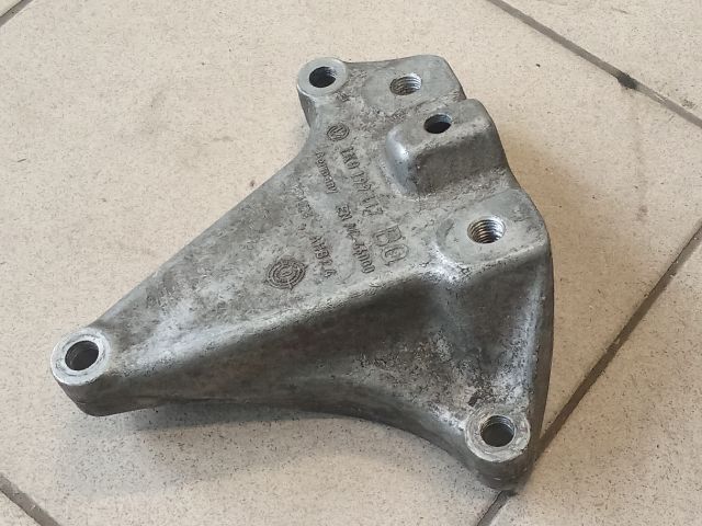 bontott VW GOLF V Váltó Tartó Bak (Pozíciófüggetlen)