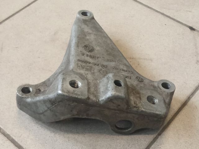 bontott VW GOLF V Váltó Tartó Bak (Pozíciófüggetlen)