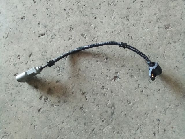 bontott VW GOLF V Vezérműtengely Fordulatszám Jeladó