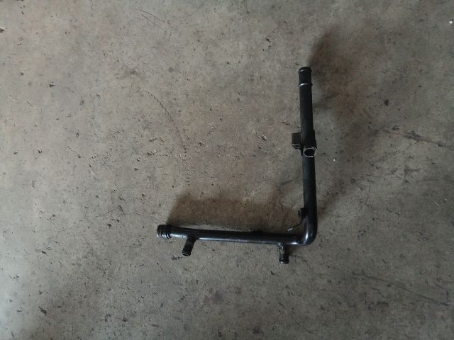 bontott VW GOLF V Vízcső