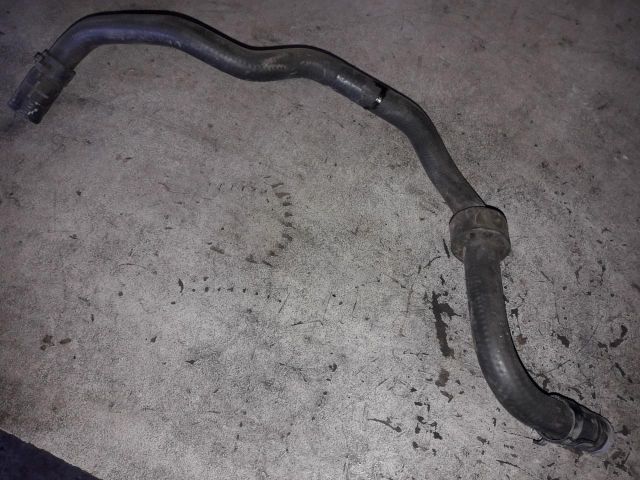 bontott VW GOLF V Vízcső