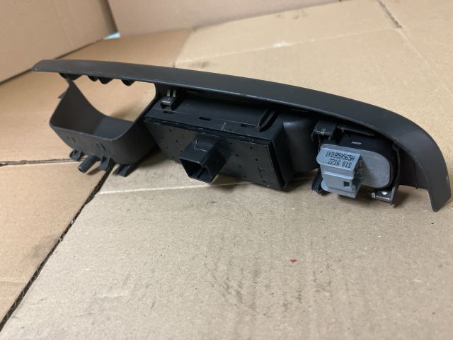 bontott VW GOLF V Ablakemelő és Tükör Kapcsoló