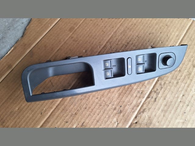 bontott VW GOLF V Ablakemelő Kapcsoló Négyes / Kettes