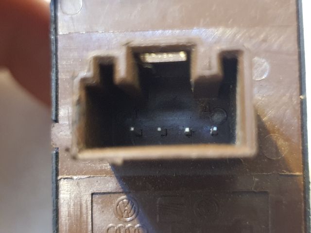 bontott VW GOLF V Ablakemelő Kapcsoló Négyes / Kettes