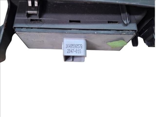 bontott VW GOLF V Ablakemelő Kapcsoló Négyes / Kettes