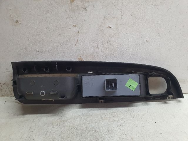 bontott VW GOLF V Ablakemelő Kapcsoló Négyes / Kettes