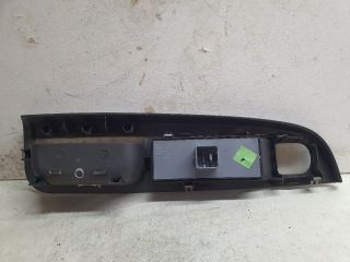 bontott VW GOLF V Ablakemelő Kapcsoló Négyes / Kettes